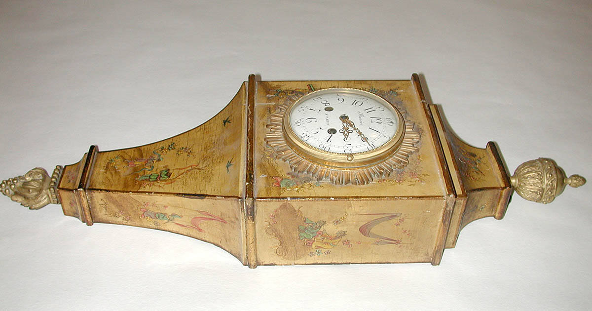 Cartel Clock in English Case