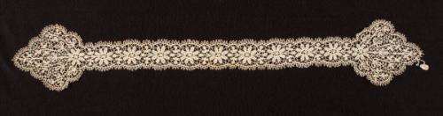 Pair of lappets