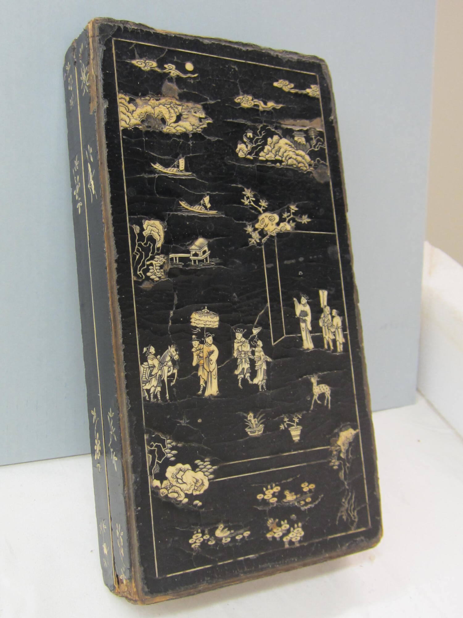 Lidded Box