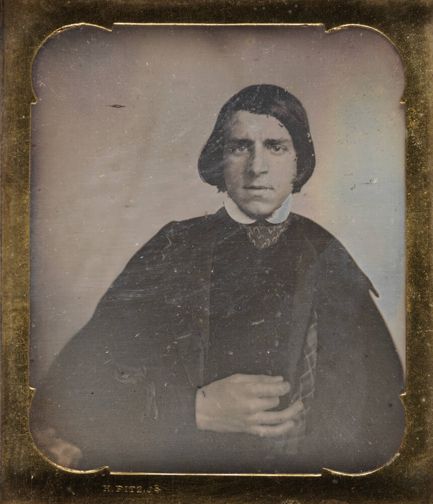 image recto overall with frame