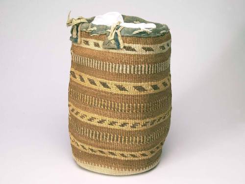 Cornhusk Bag