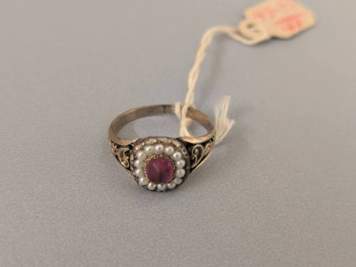Ring