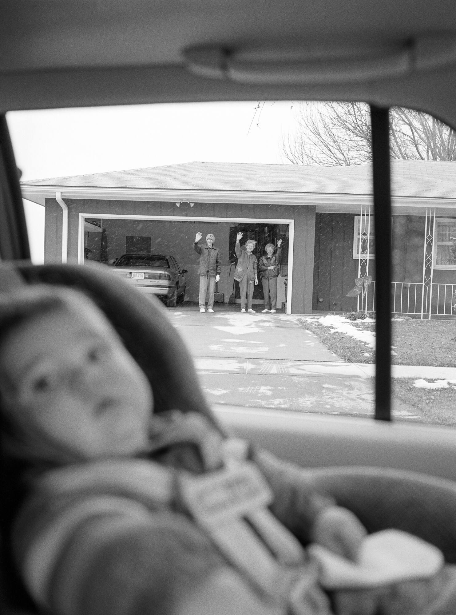 Leaving and waving, 12/1997