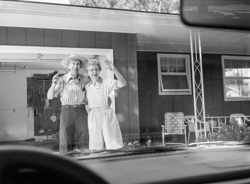 Leaving and waving, 9/1998