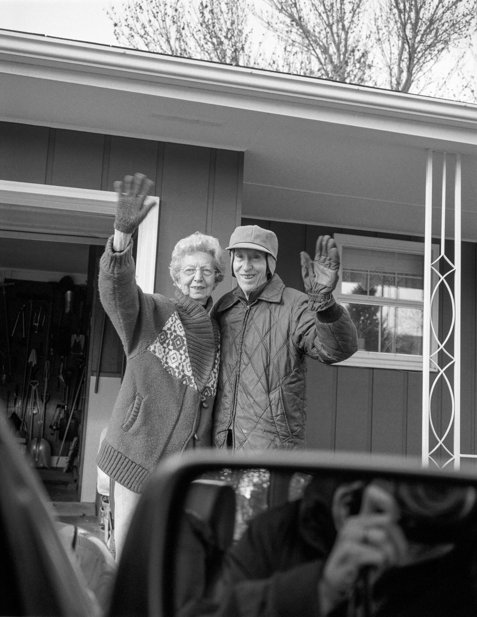 Leaving and waving, 12/2003