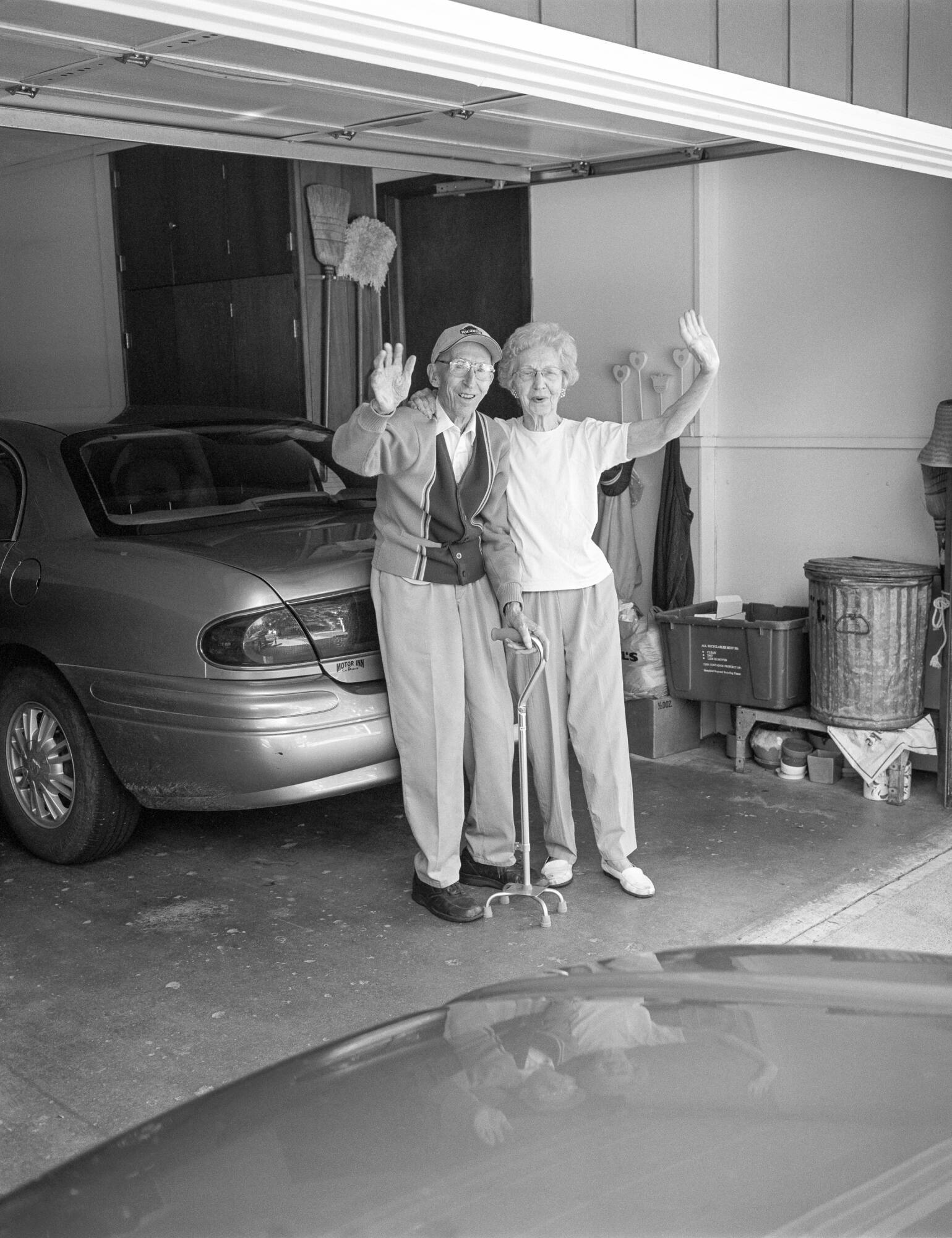 Leaving and waving, 8/2009