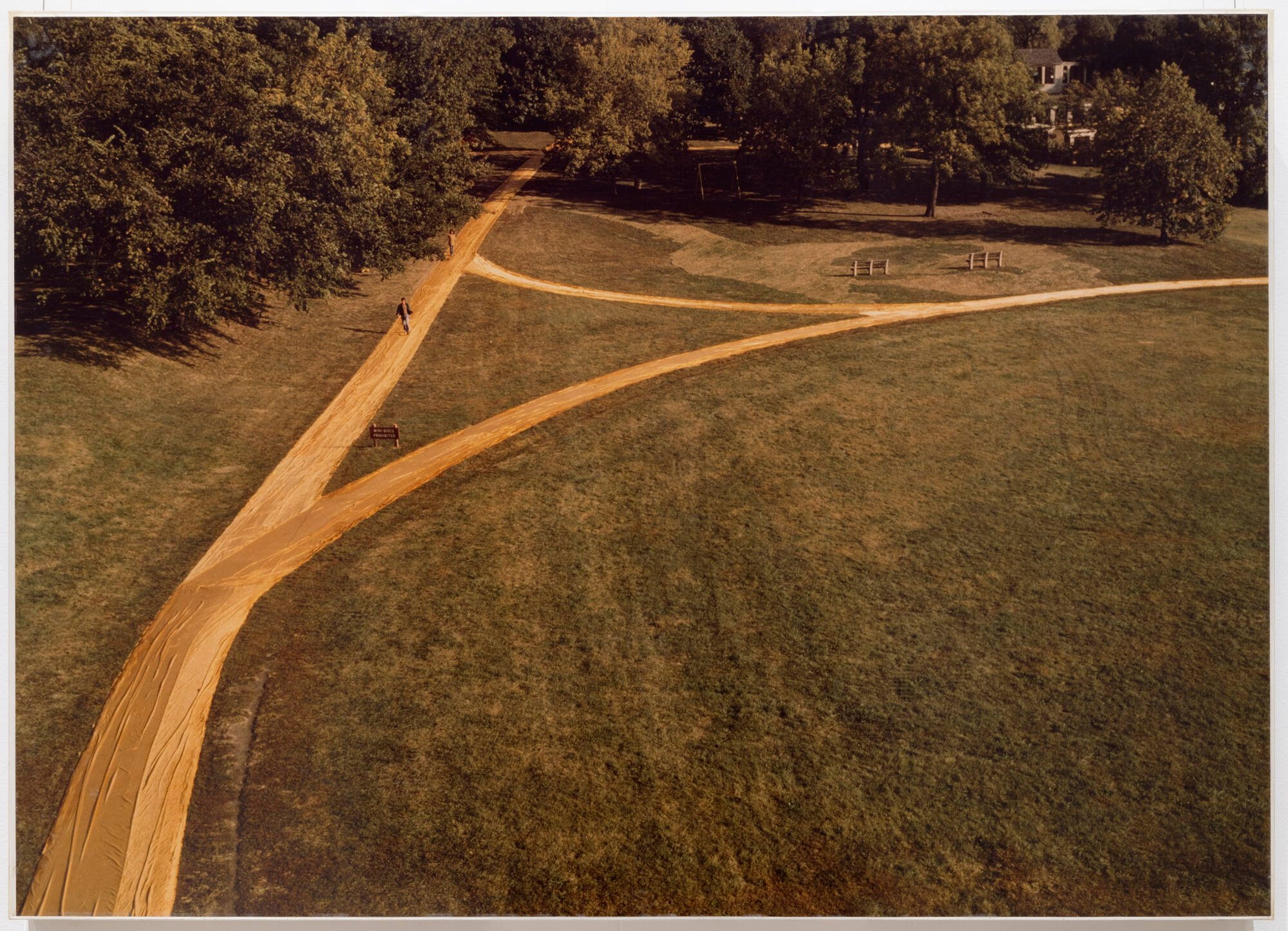 Large color photograph of Jacob L. Loose Park, Kansas City, Missouri