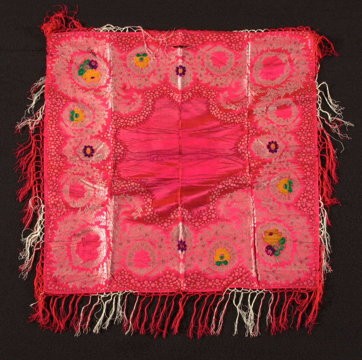 Woven square
