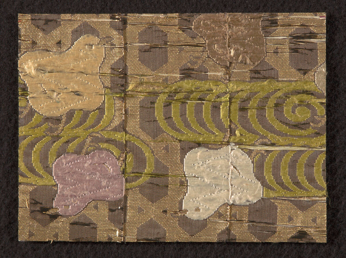 Fragment from Nō robe (karaori type) with design of plovers and basket