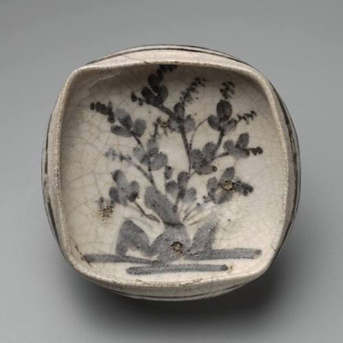 Square Dish with Bush Clover