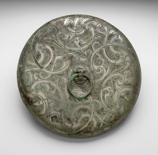 Lid with Ring Handle