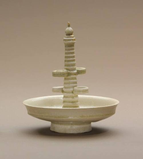 Miniature oil lamp