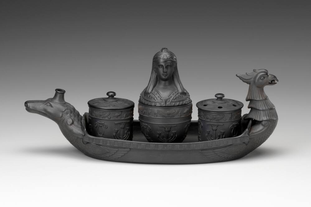 Inkstand