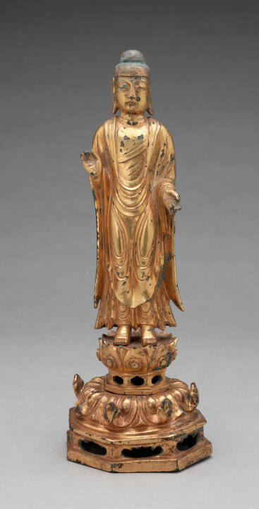 Standing Buddha (possibly Shakyamuni)