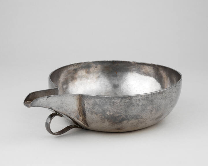 Basin with Spout and Loop Handle