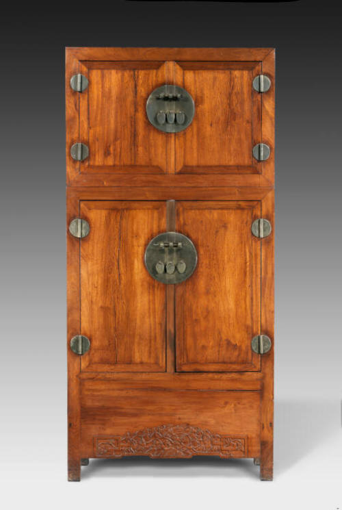 Clothes and Hat Cupboard (Sijian gui)