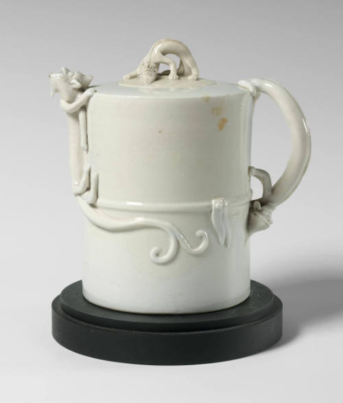 Teapot with lid and base