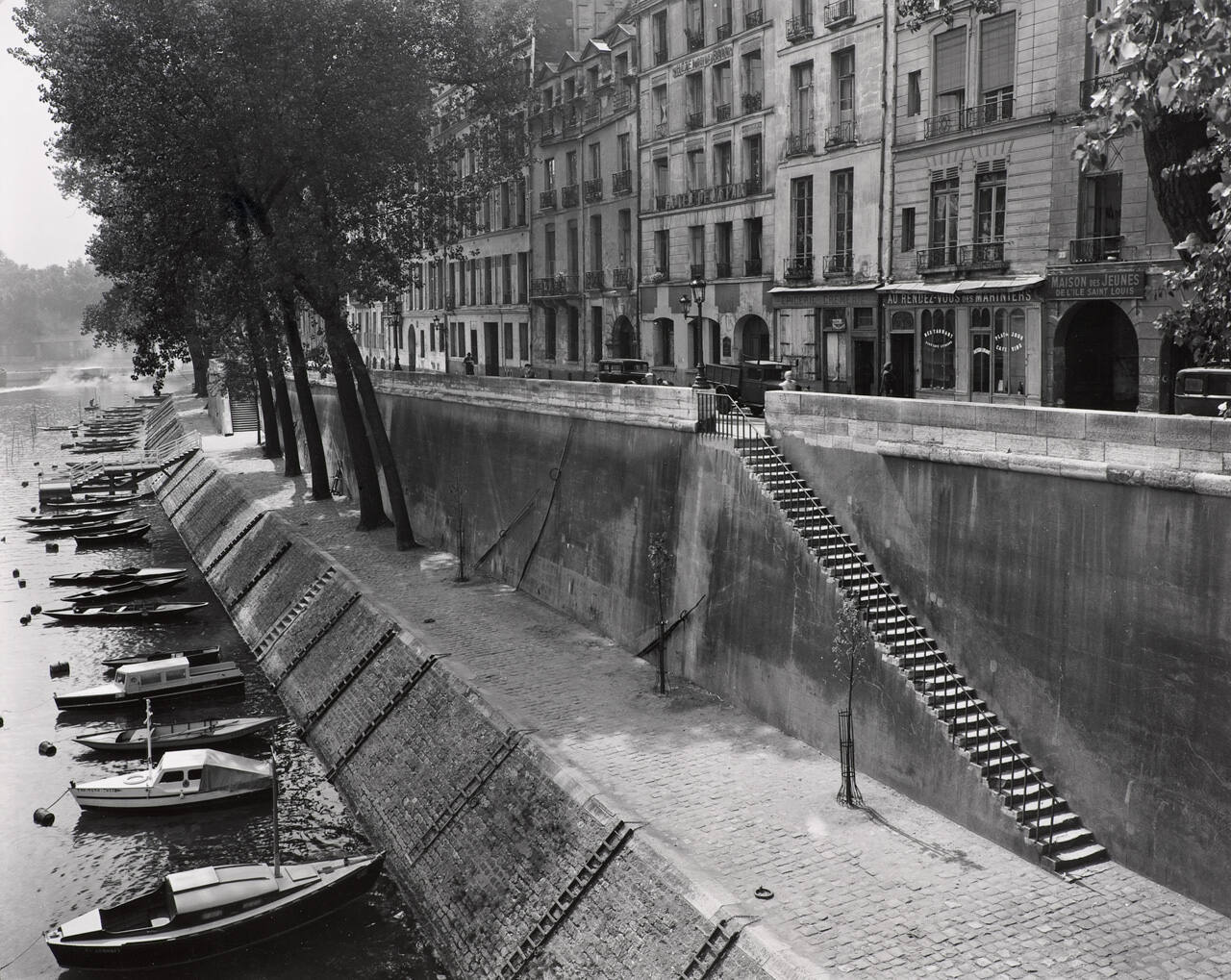 Quai Bourbon, Ile St. Louis