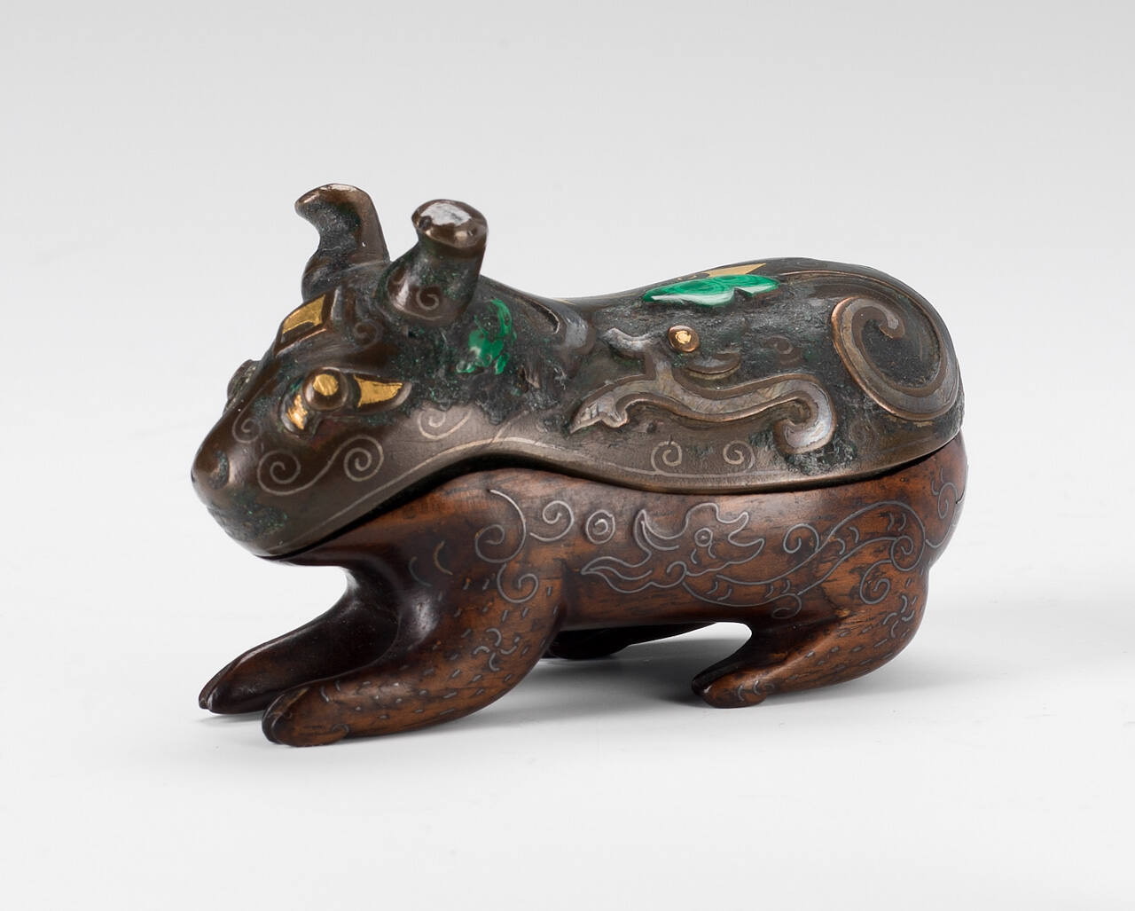 Miniature Guang Box in the Form of a Horned Animal