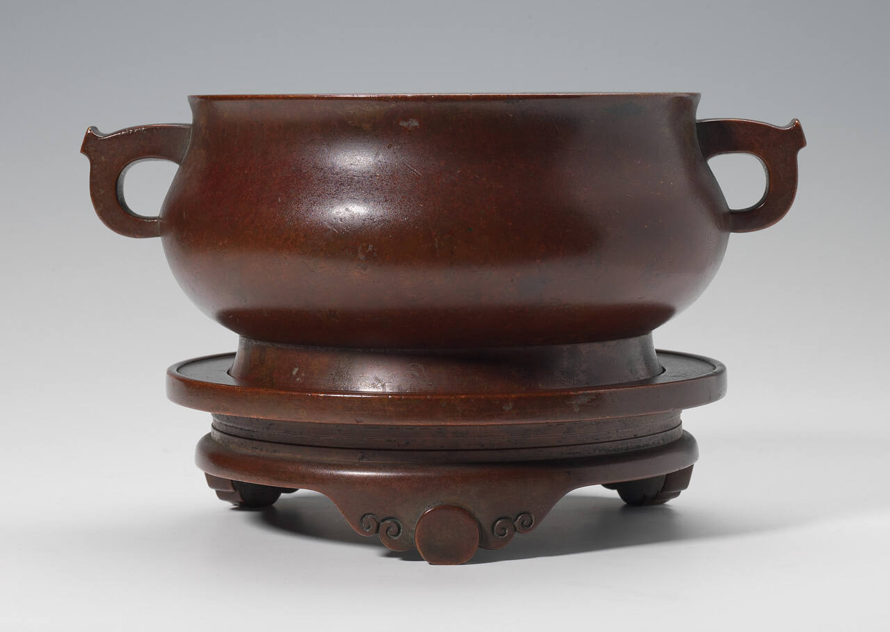 Gui-shaped Censer and Stand