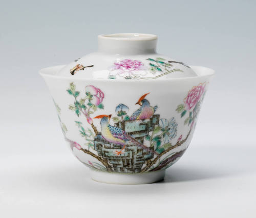 Bowl with Lid