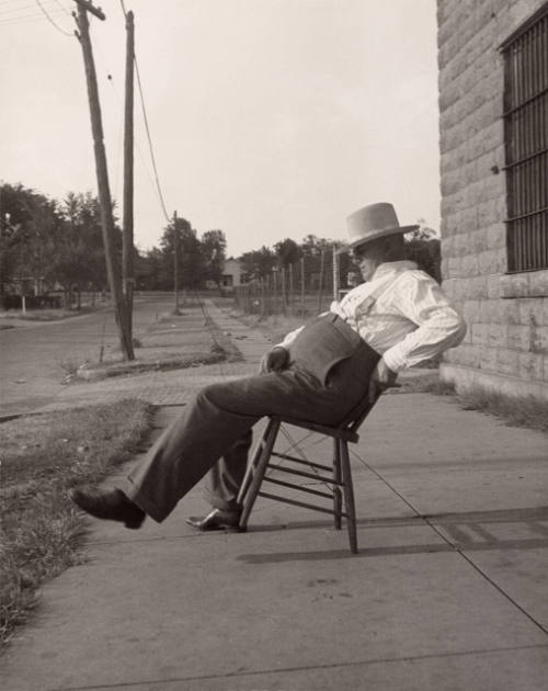 The sheriff of McAlester, Oklahoma, sitting in front of the jail