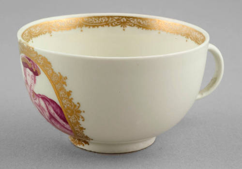 Cup
