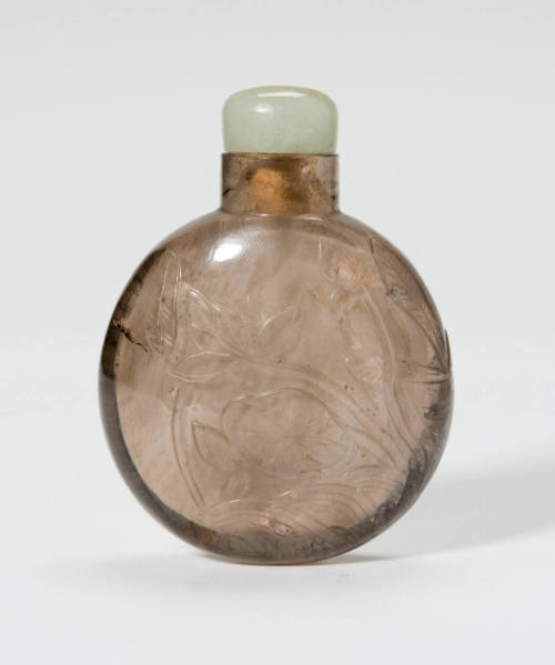 Snuff bottle with stopper