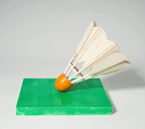 Presentation Model of Shuttlecock