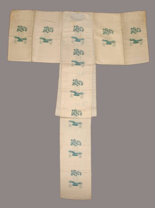 Outer robe
