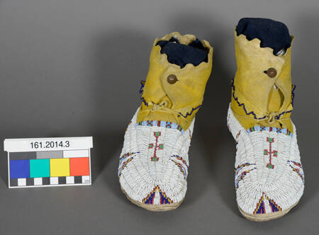 Woman's Moccasins