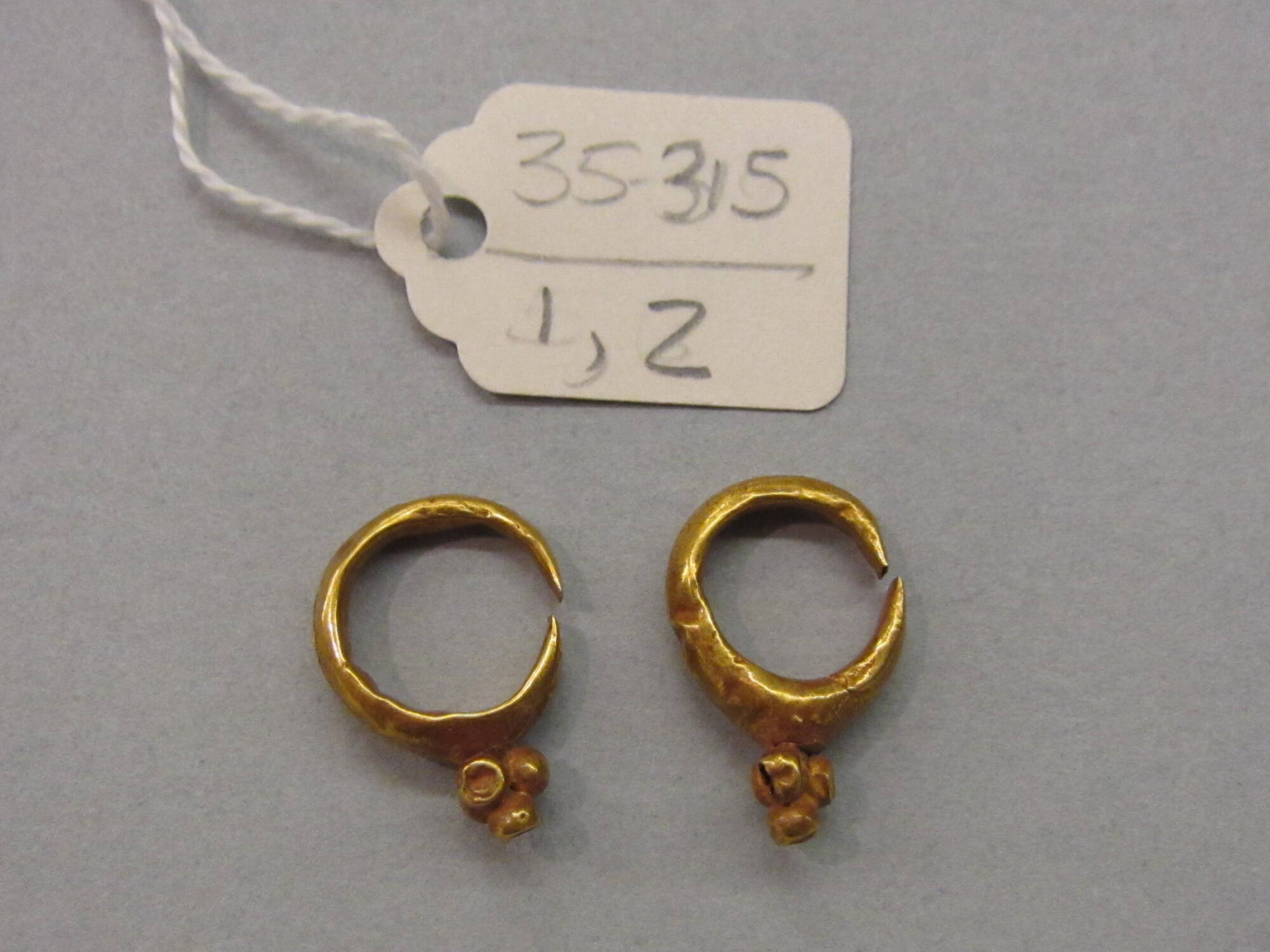 Earring