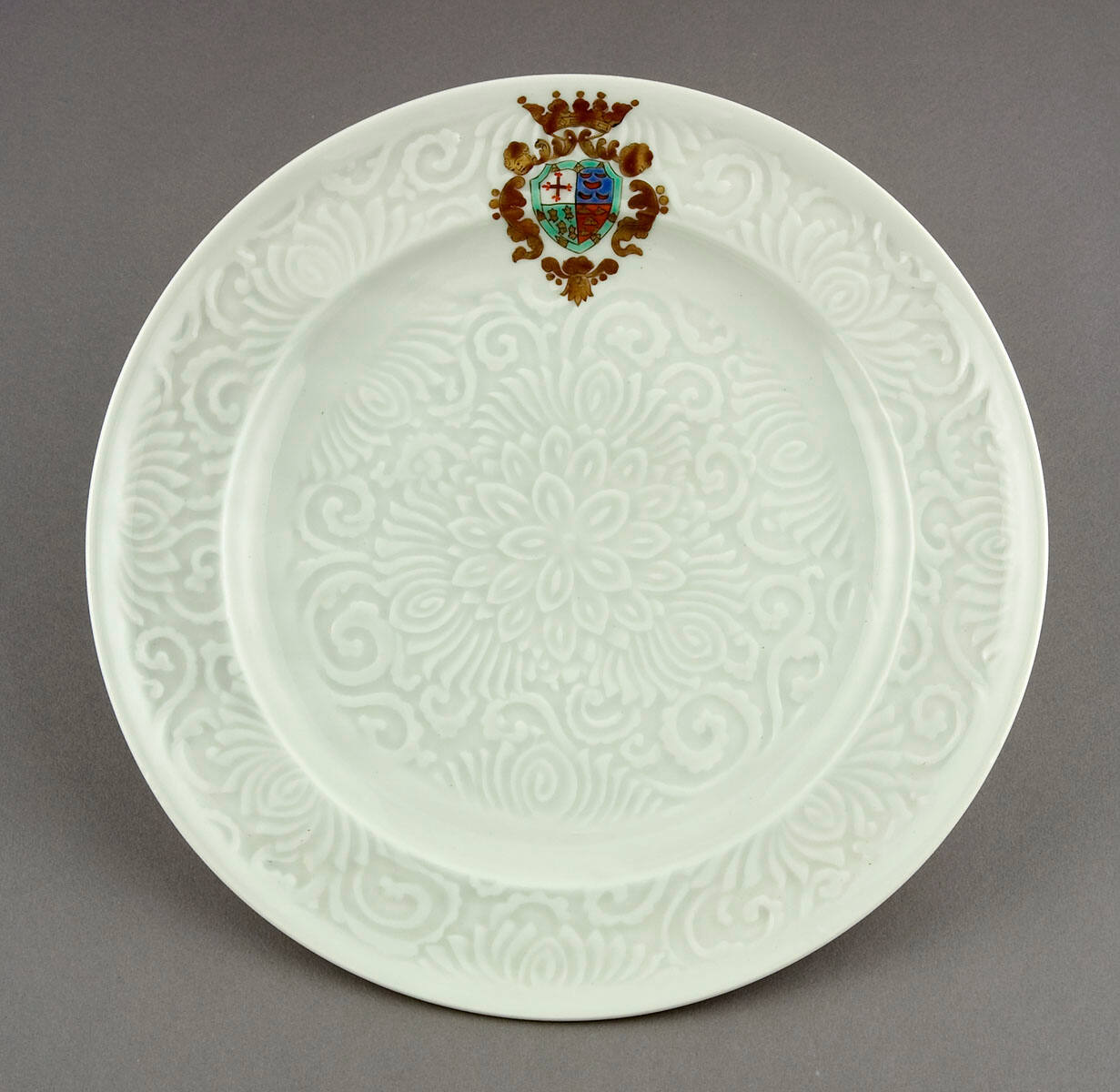 Service Plate