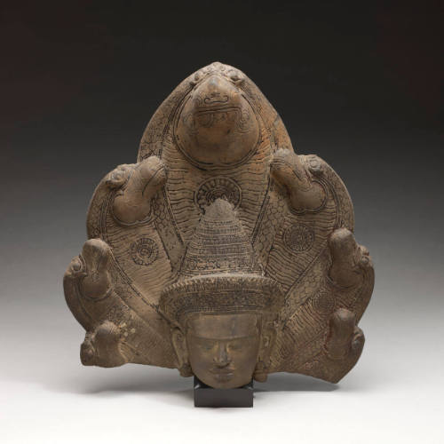 Head of the Buddha Shakyamuni Sheltered by the Serpent King Muchalinda