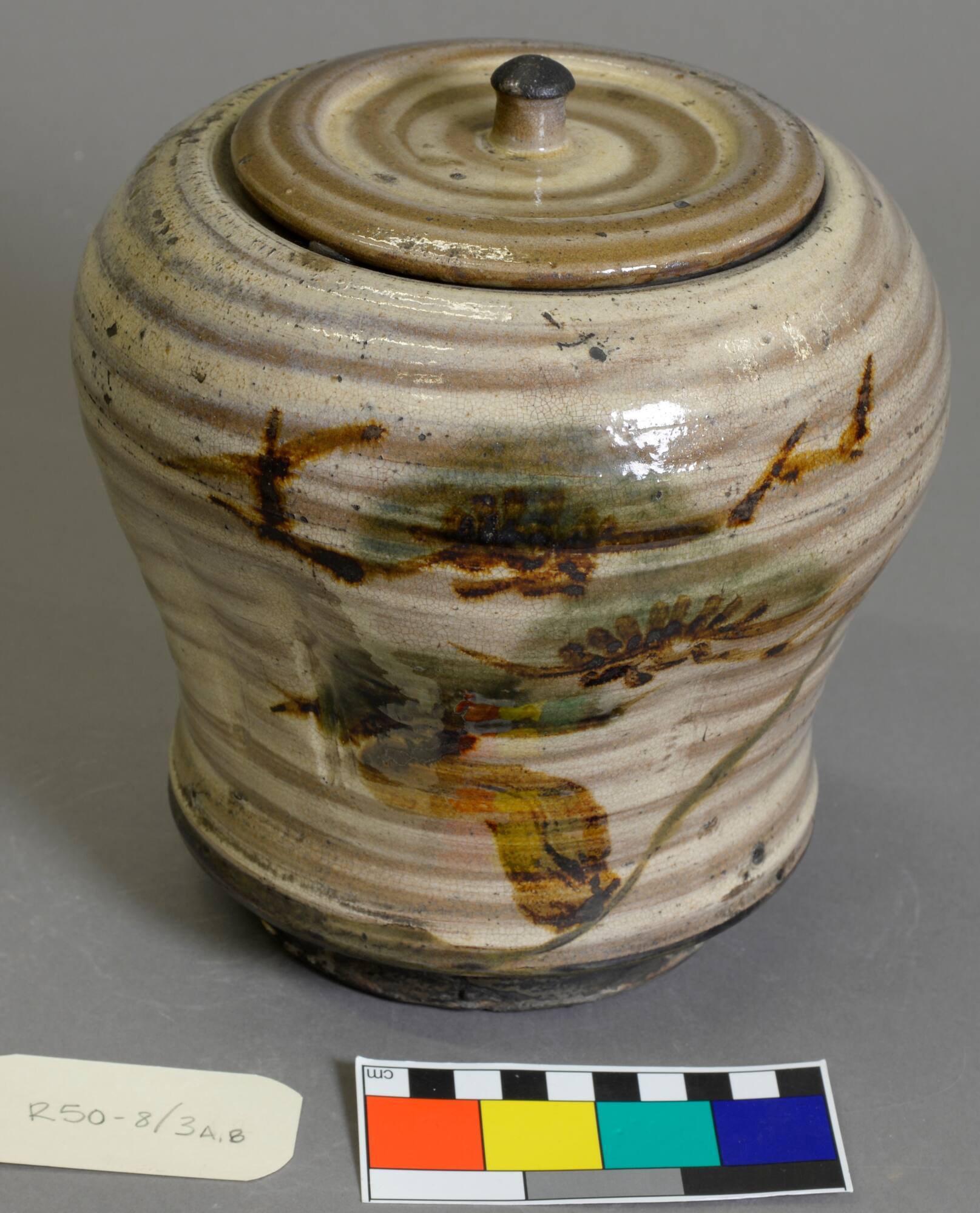 Lidded water vessel