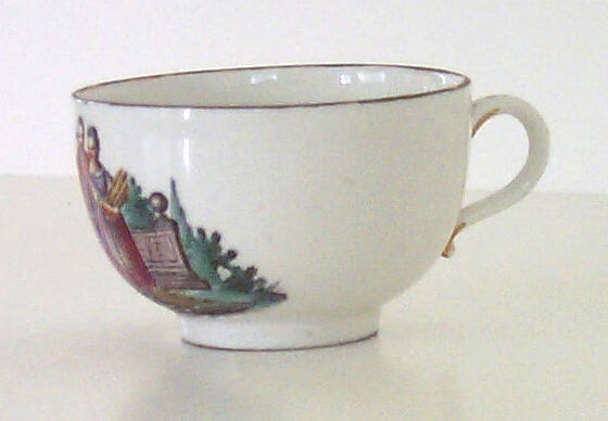 Cup
