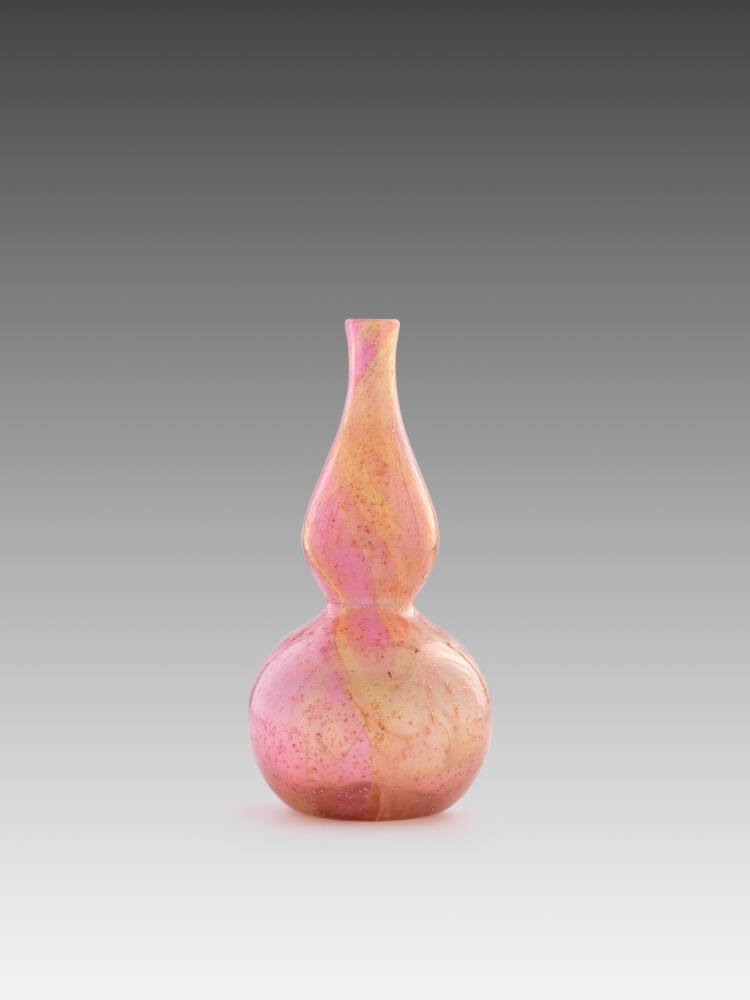Clutha Vase