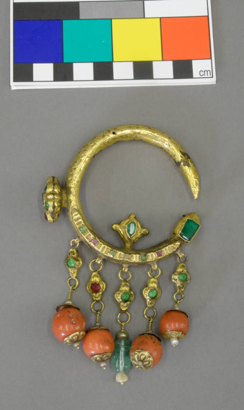 Earring