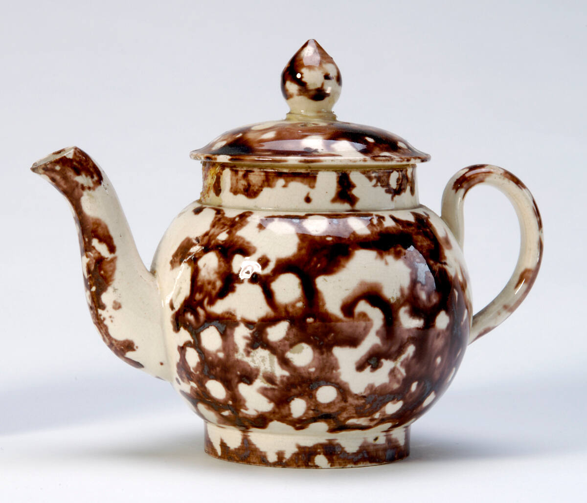 Brandy Pot and Cover