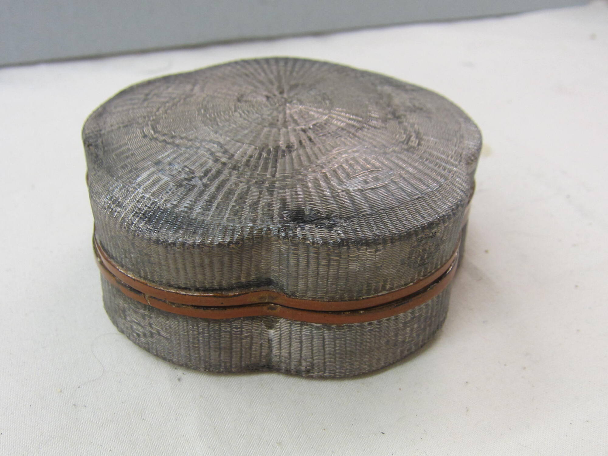 Lobed Lidded Box