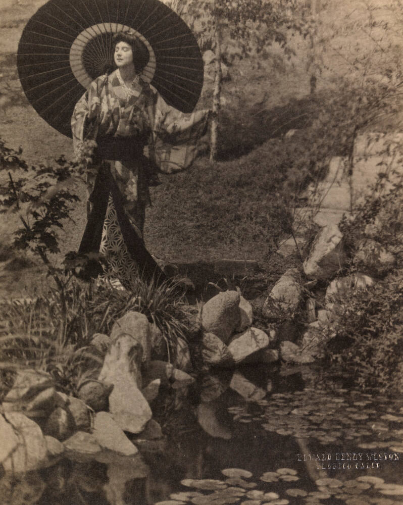 Ruth Saint Denis in Japanese Kimono with Parasol