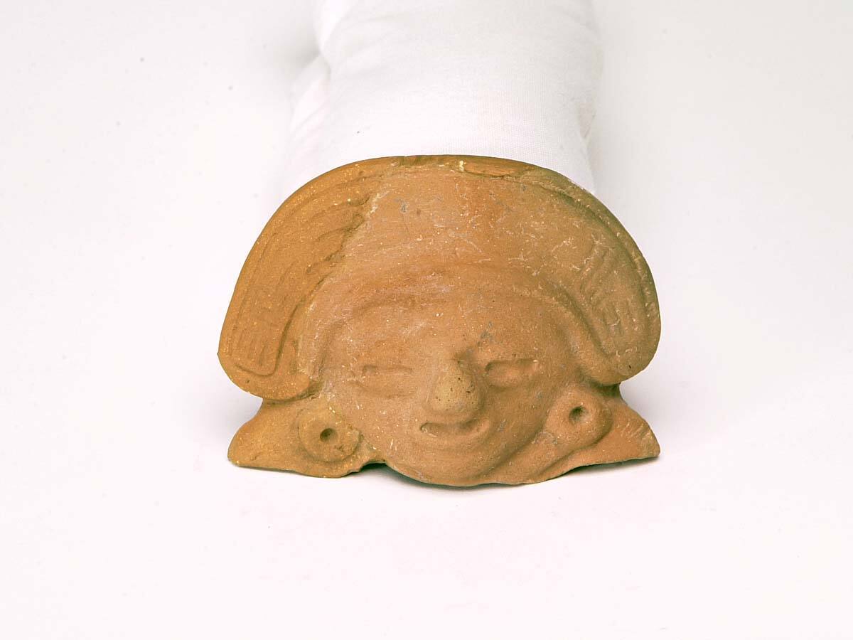 Human Head of Pottery