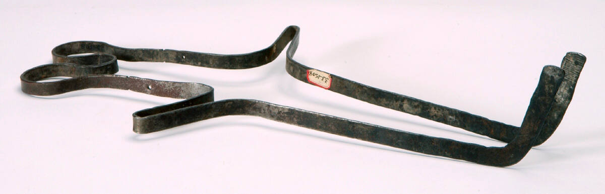 Tongs
