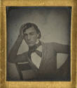 image recto overall with frame