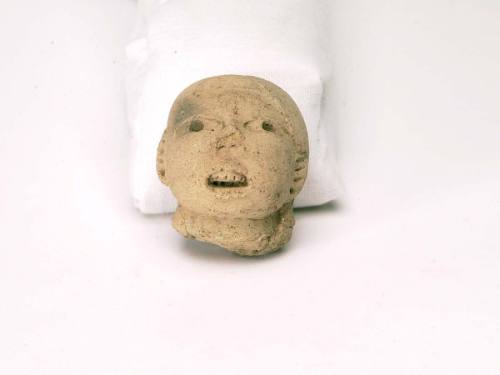 Human Head of Pottery