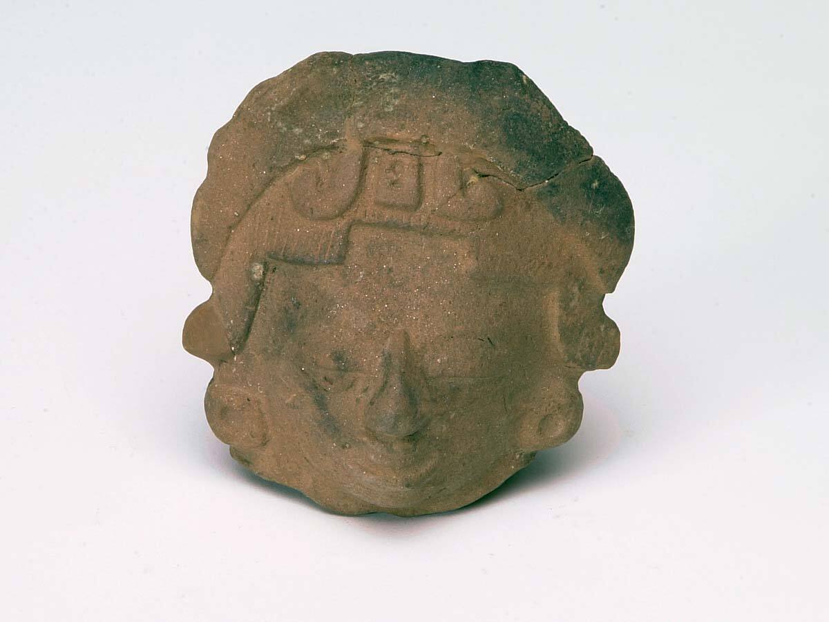 Human Head of Pottery