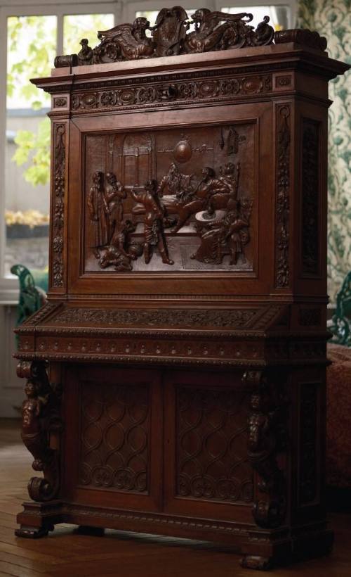 Desk