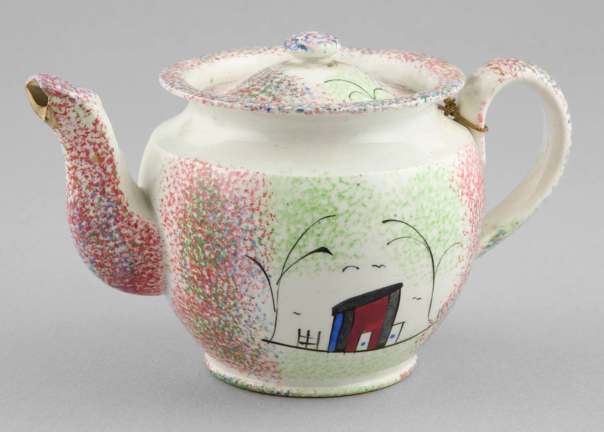 Teapot to Miniature Tea Set