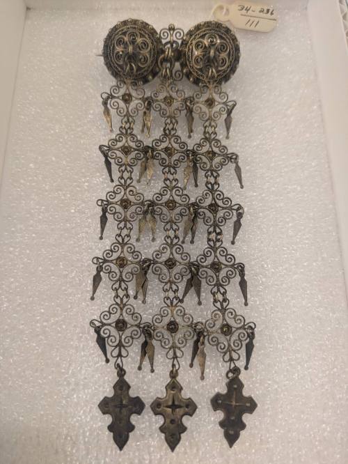 Brooch