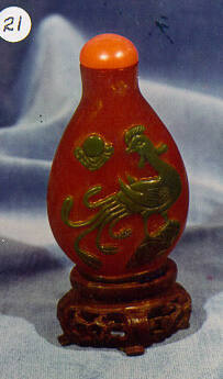 Snuff bottle with stopper and stand